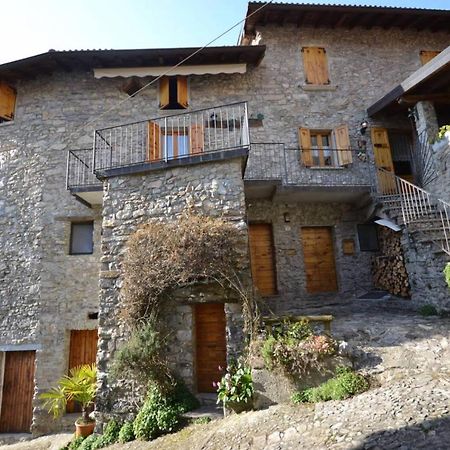Rustico Lago Di Como B&B Barna Exterior foto
