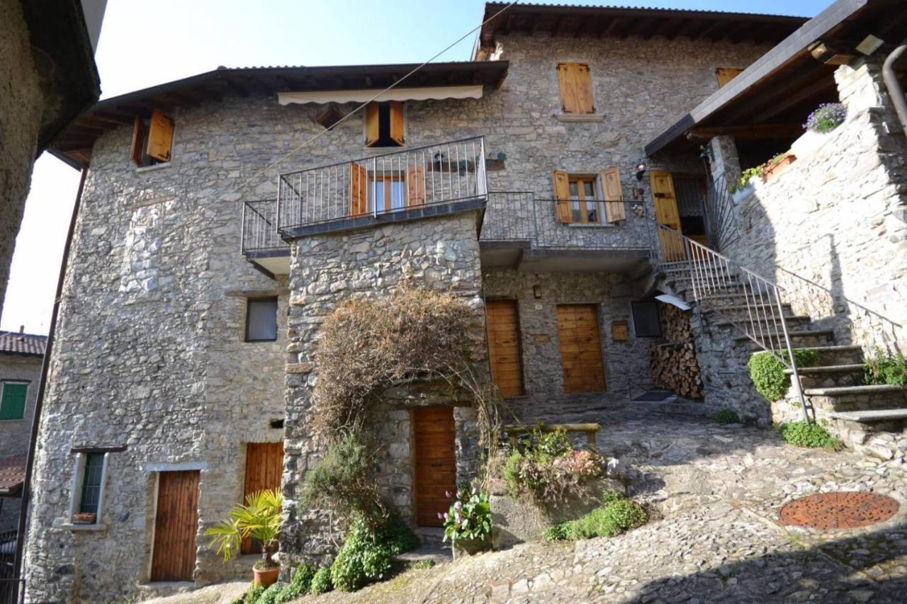 Rustico Lago Di Como B&B Barna Exterior foto