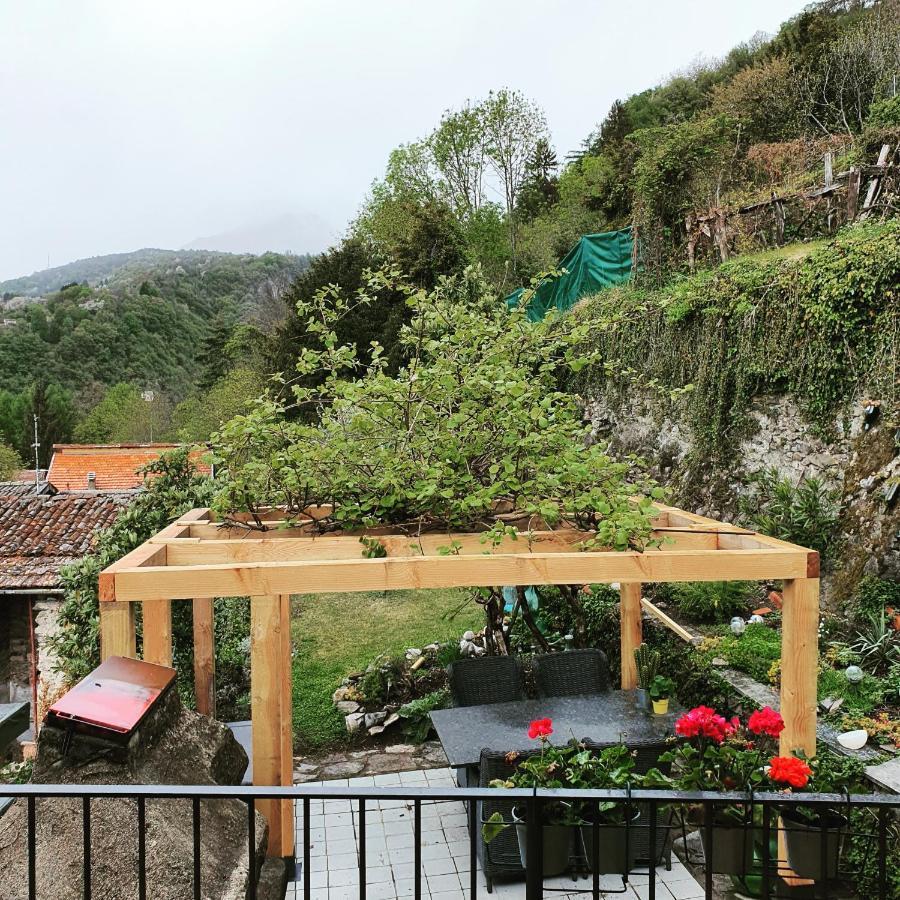Rustico Lago Di Como B&B Barna Exterior foto